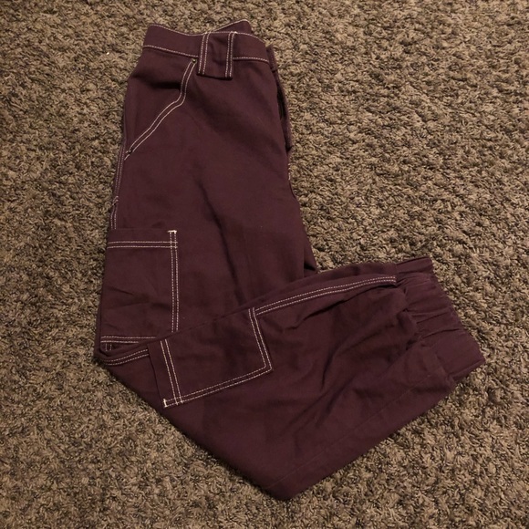 ✨✨ UO Cargo Pants ✨✨ - Picture 3 of 4